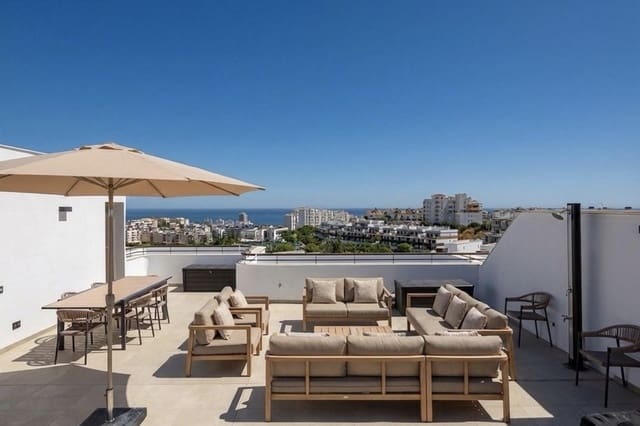 3 quarto Penthouse para venda em Estepona com piscina garagem - 1 040 000 € (Ref: 10131393)