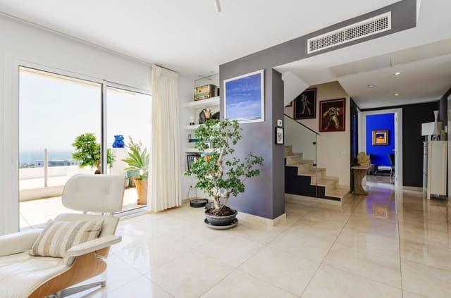 3 sovrum Takvåning till salu i Marbella - 870 000 € (Ref: 10131394)