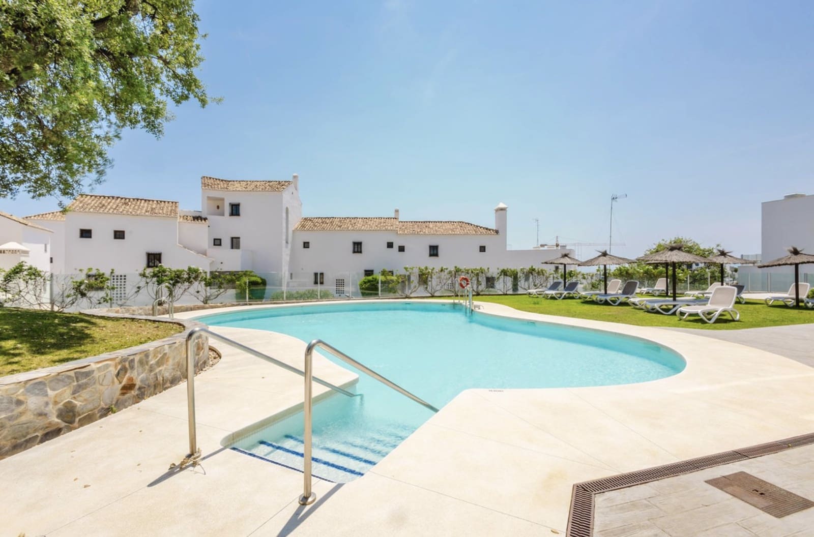 3 sovrum Takvåning till salu i Marbella med pool garage - 870 000 € (Ref: 10131394)