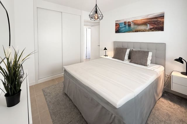 3 chambre Maison de Ville à vendre à El Paraiso, Estepona avec piscine garage - 549 000 € (Ref: 10131396)