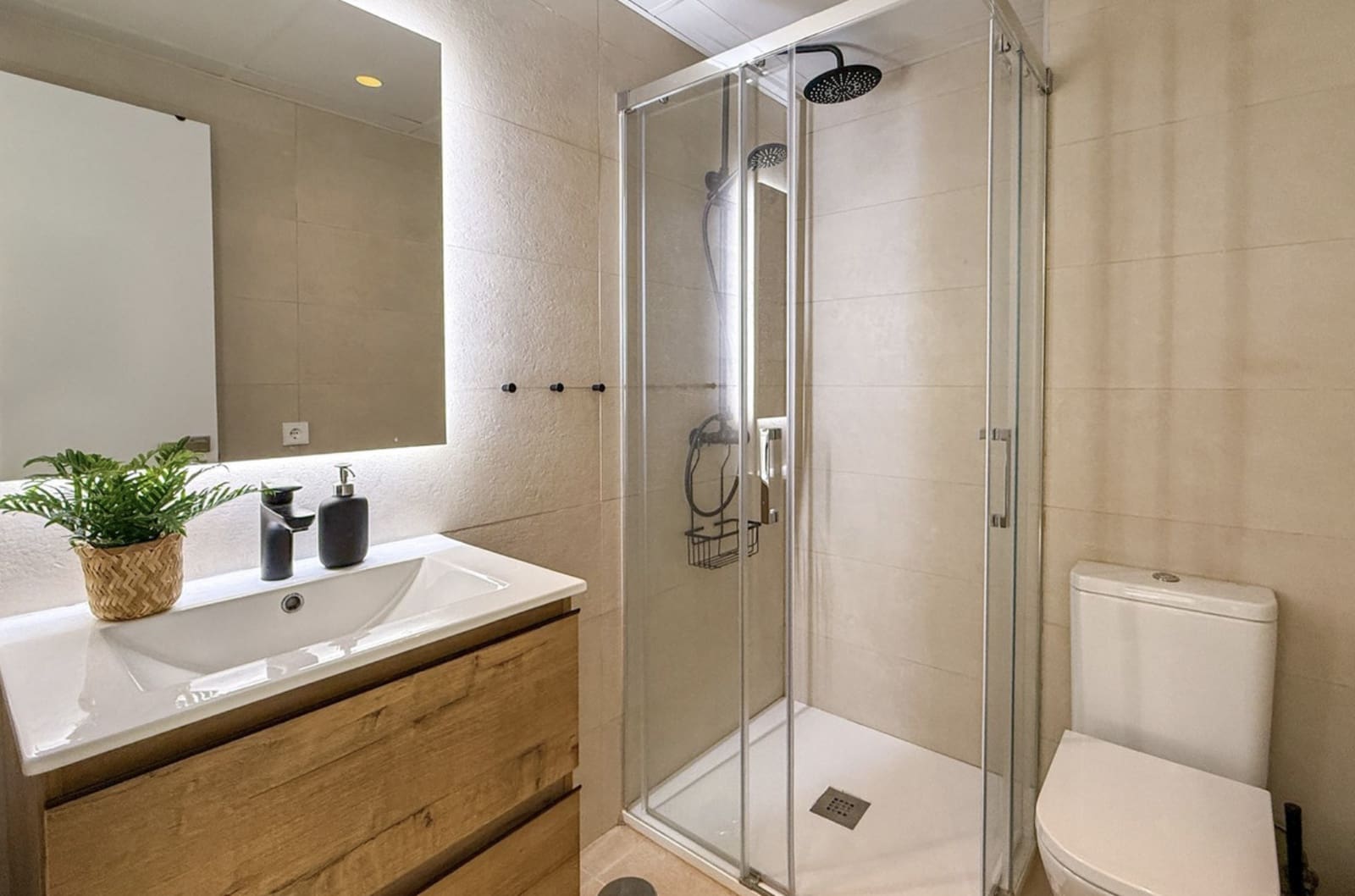 3 chambre Maison de Ville à vendre à El Paraiso avec piscine garage - 549 000 € (Ref: 10131396)