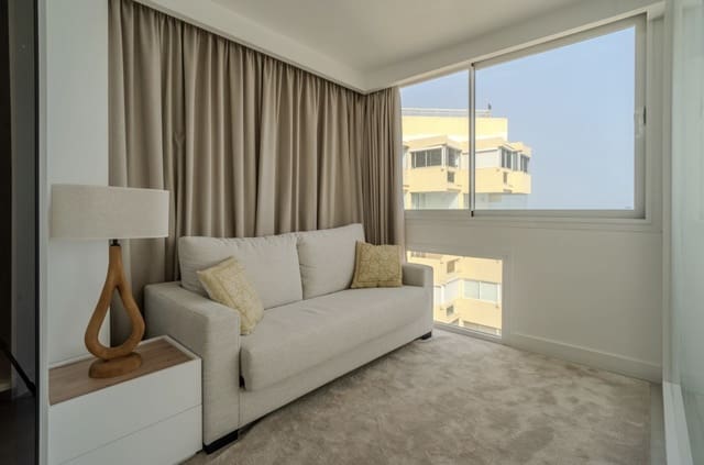 3 sypialnia Apartament na sprzedaż w Marbella z basenem garażem - 1 440 000 € (Ref: 10131398)