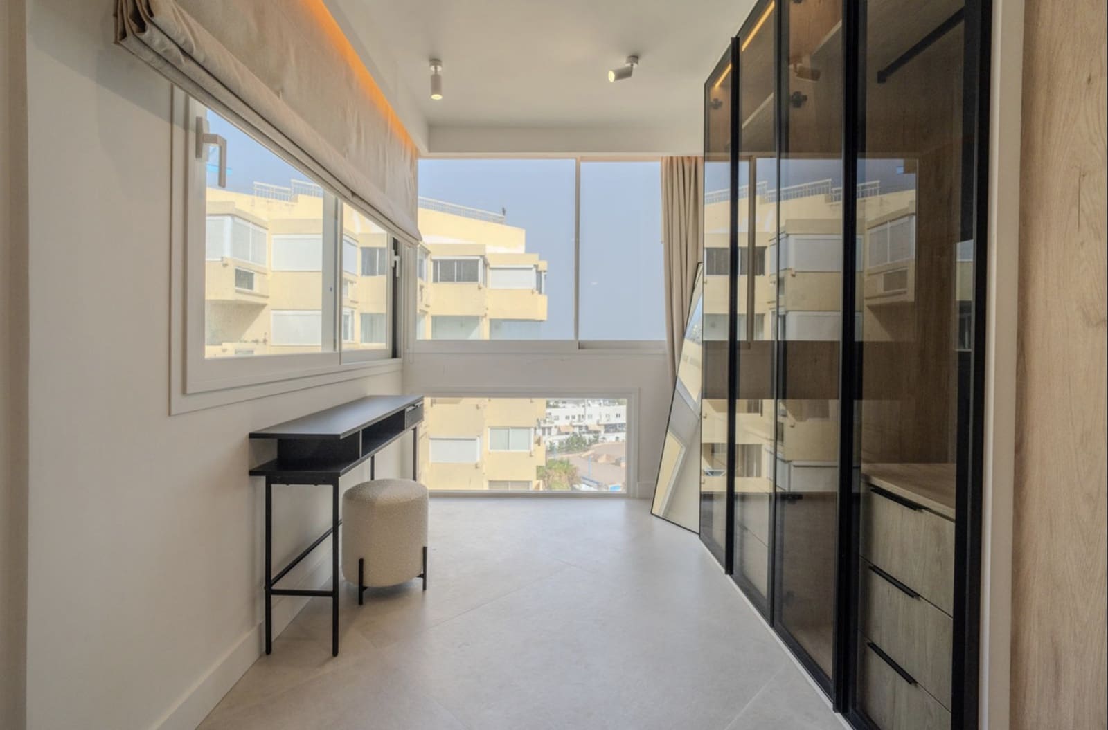 3 sypialnia Apartament na sprzedaż w Marbella z basenem garażem - 1 440 000 € (Ref: 10131398)