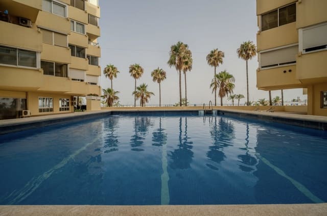 3 sypialnia Apartament na sprzedaż w Marbella z basenem garażem - 1 440 000 € (Ref: 10131398)