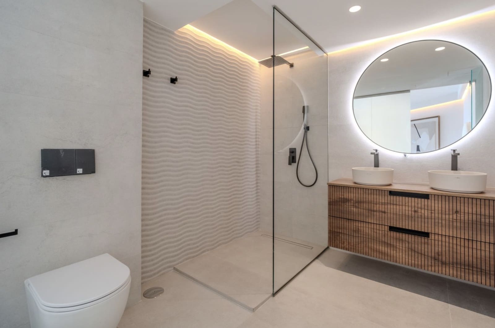 3 sypialnia Apartament na sprzedaż w Marbella z basenem garażem - 1 440 000 € (Ref: 10131398)
