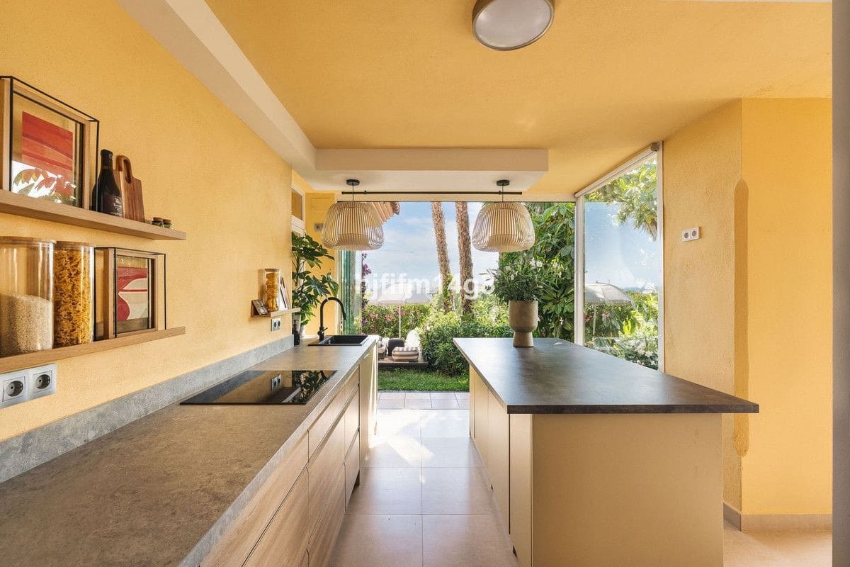 3 quarto Apartamento para venda em Marbella com piscina garagem - 1 150 000 € (Ref: 10132689)