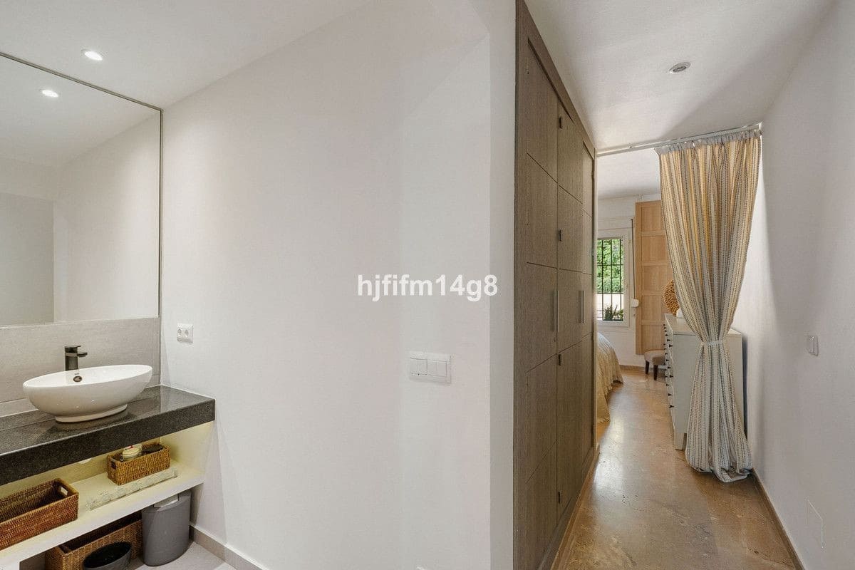 3 quarto Apartamento para venda em Marbella com piscina garagem - 1 150 000 € (Ref: 10132689)