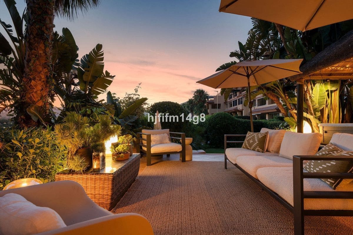 3 quarto Apartamento para venda em Marbella com piscina garagem - 1 150 000 € (Ref: 10132689)