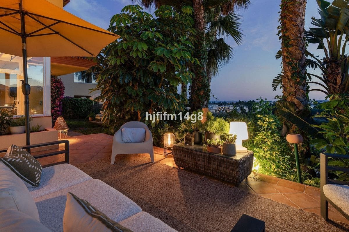 3 quarto Apartamento para venda em Marbella com piscina garagem - 1 150 000 € (Ref: 10132689)