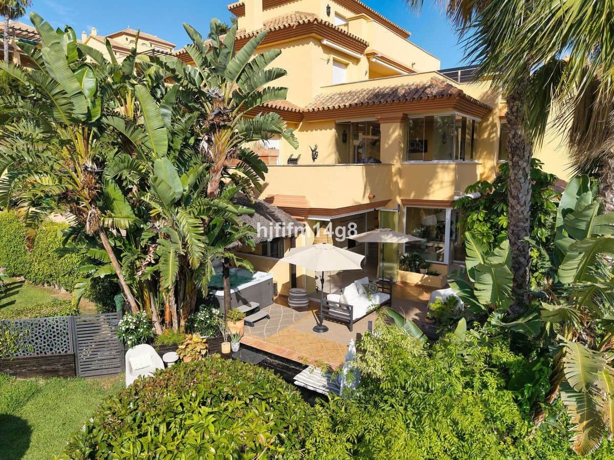 3 quarto Apartamento para venda em Marbella com piscina garagem - 1 150 000 € (Ref: 10132689)
