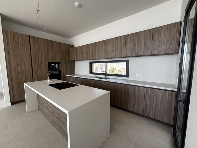 3 soveværelse Villa til salg i Benahavís med swimmingpool garage - € 2.200.000 (Ref: 10135924)