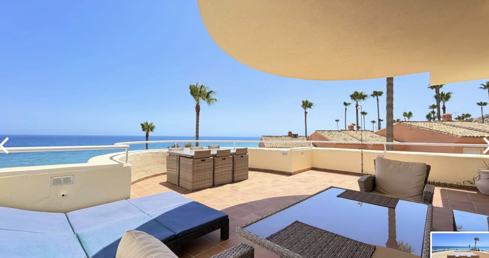 Ático de 3 habitaciones en Estepona en venta con piscina garaje - 895.000 € (Ref: 10135928)