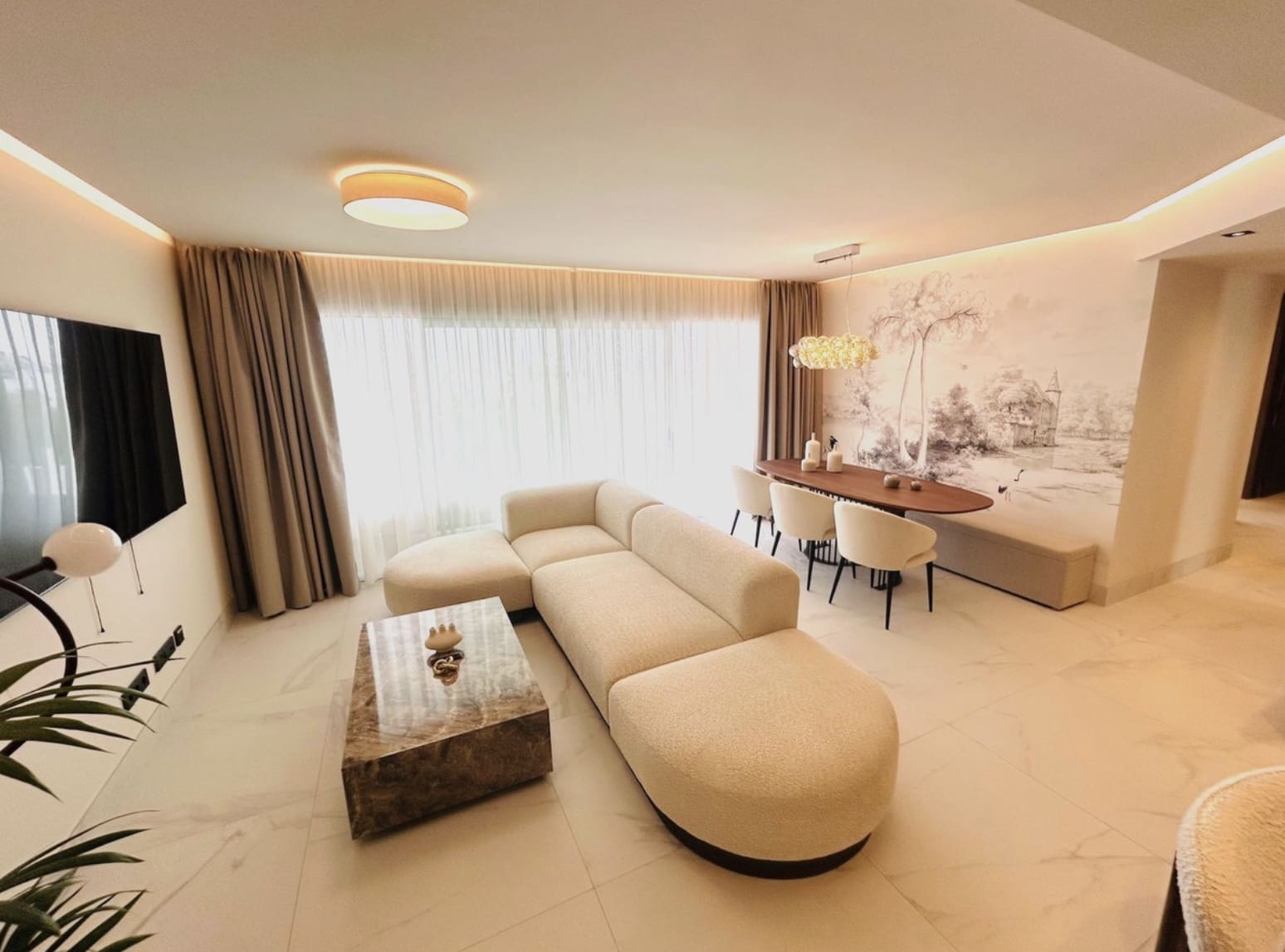 3 bedroom Apartment for sale in San Pedro de Alcantara with pool garage - € 1,100,000 (Ref: 10139404)