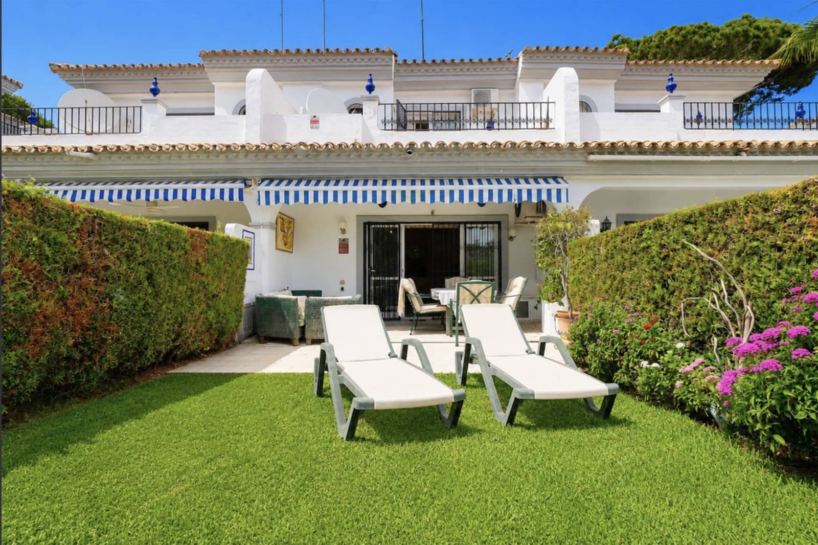 5 sovrum Hus till salu i Marbella med pool - 943 000 € (Ref: 10142362)