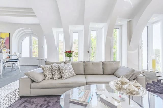 5 soveværelse Byhus til salg i Marbella med swimmingpool garage - € 1.800.000 (Ref: 10142364)