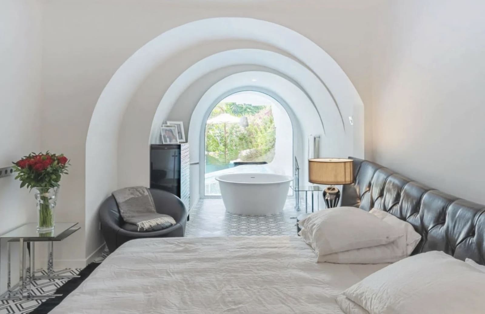 5 soveværelse Byhus til salg i Marbella med swimmingpool garage - € 1.800.000 (Ref: 10142364)