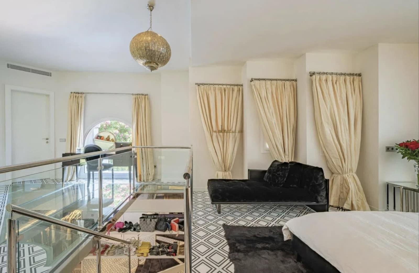 5 soveværelse Byhus til salg i Marbella med swimmingpool garage - € 1.800.000 (Ref: 10142364)