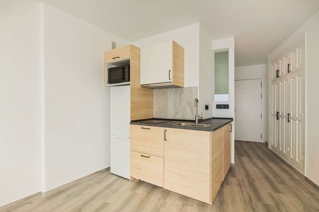 Studio til salgs i Calahonda, Mijas med svømmebasseng garasje - € 370 000 (Ref: 10142366)