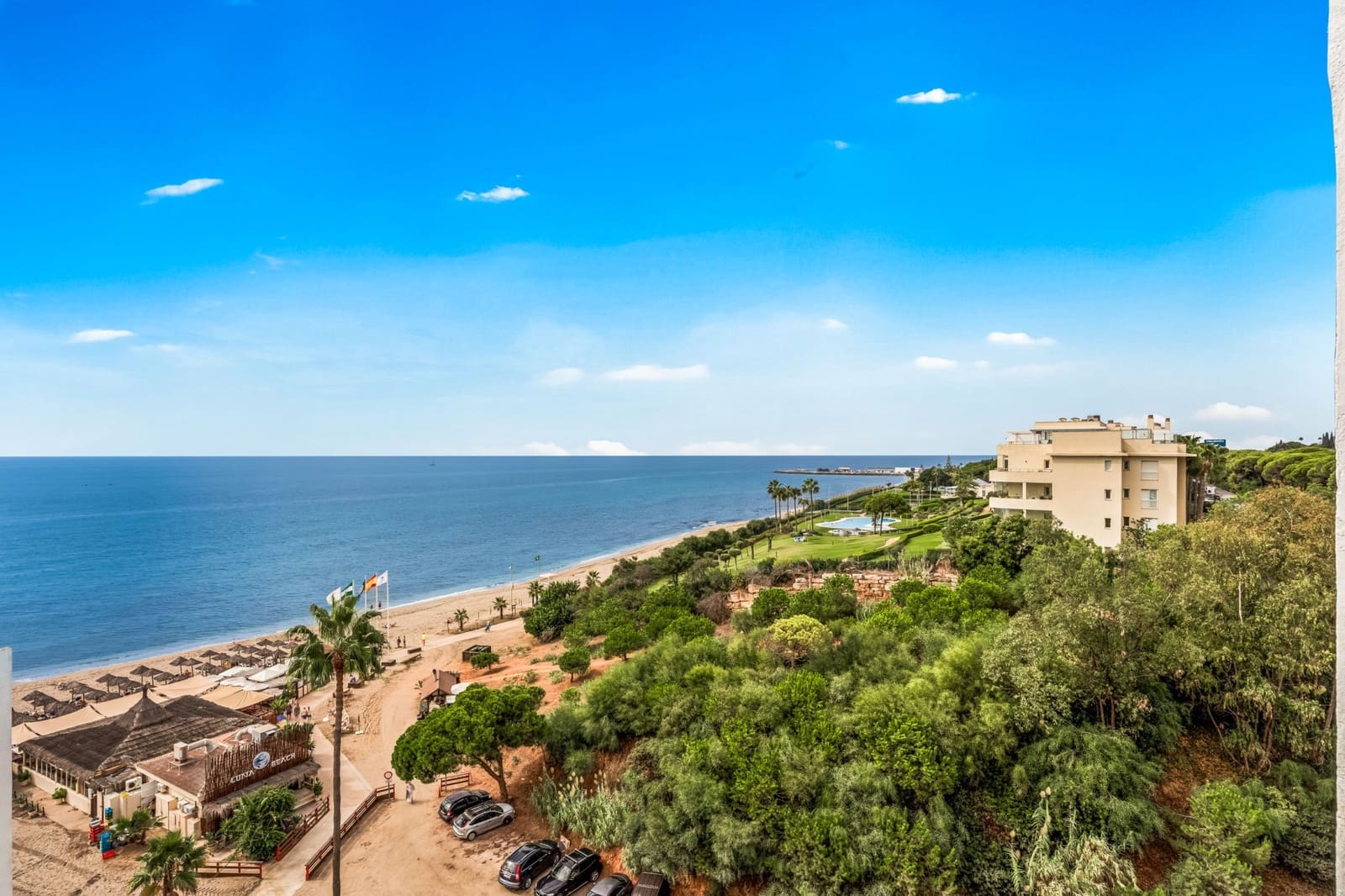 Studio til salgs i Mijas Costa med svømmebasseng garasje - € 370 000 (Ref: 10142366)