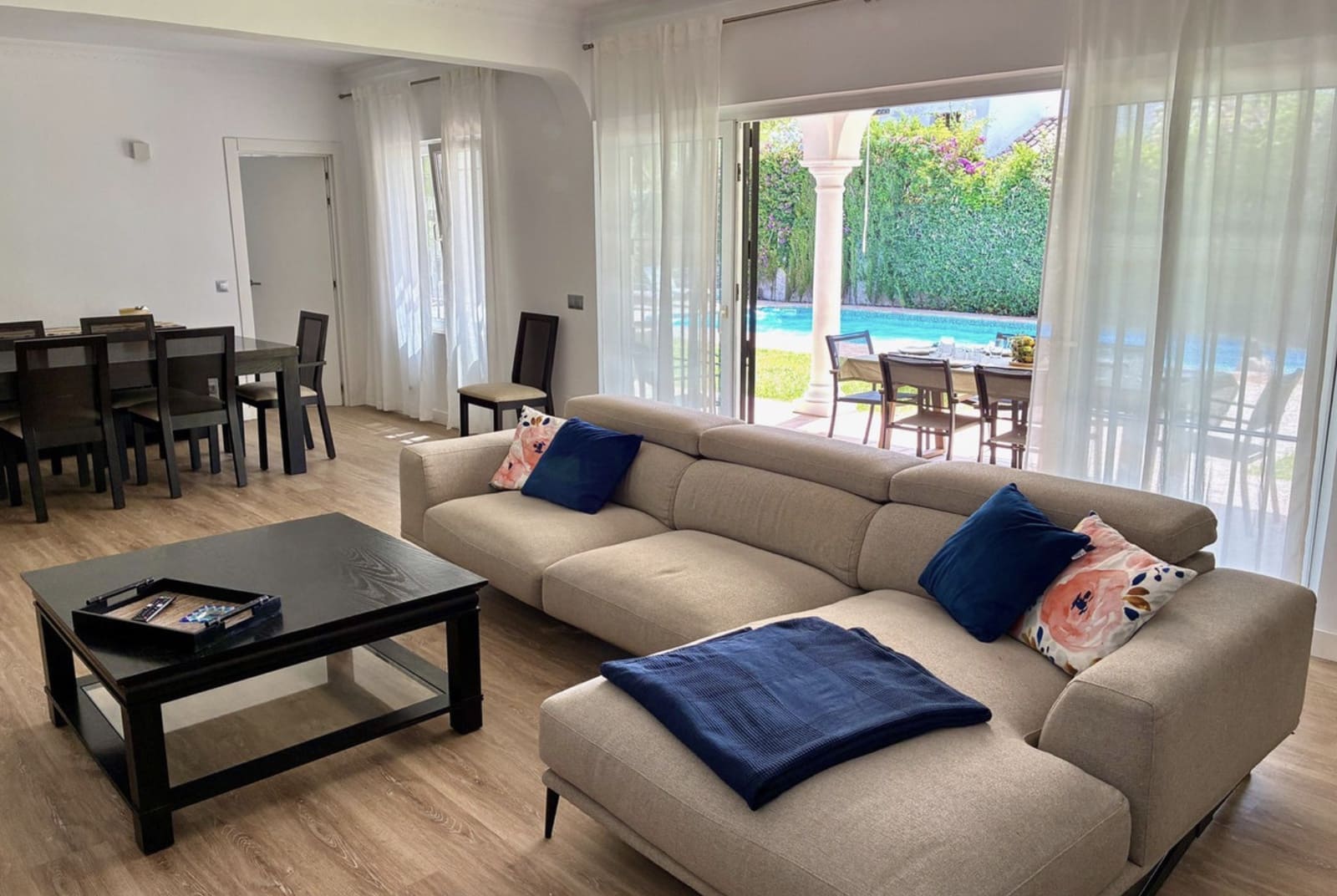 3 bedroom Villa for sale in New Golden Mile with pool garage - € 1,350,000 (Ref: 10142369)