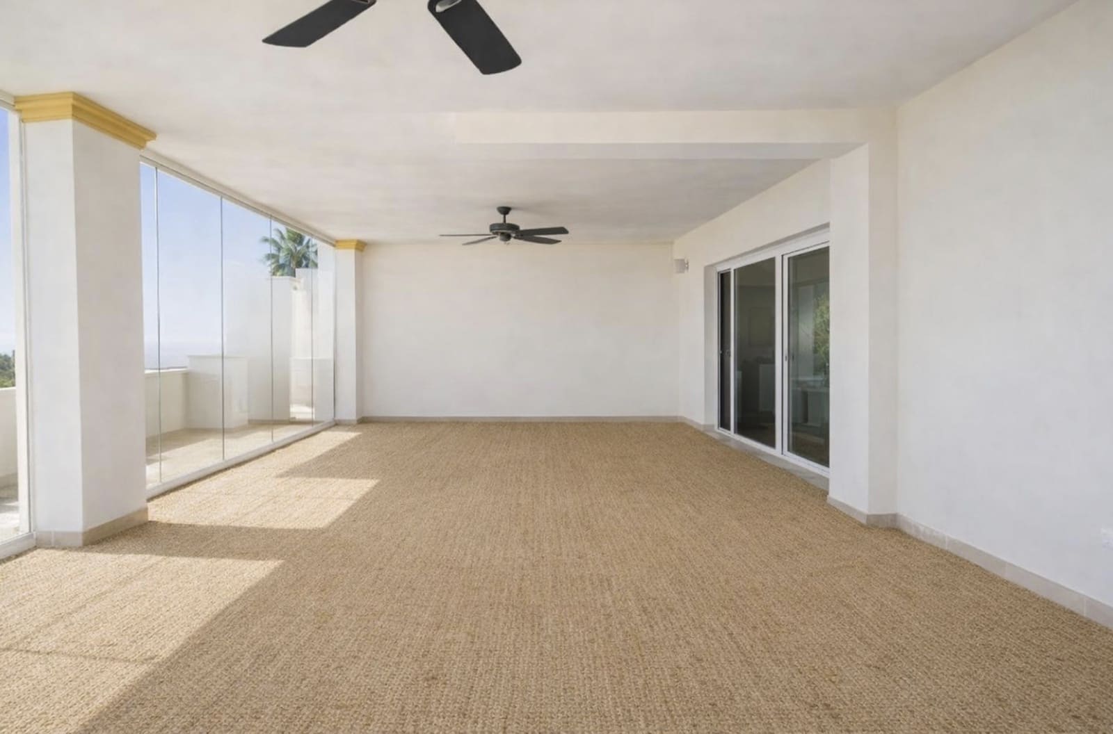2 quarto Apartamento para venda em New Golden Mile com piscina garagem - 630 000 € (Ref: 10142370)