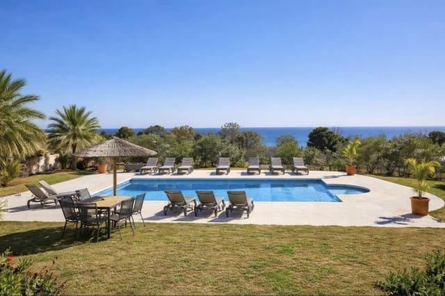 2 quarto Apartamento para venda em Selwo, Estepona com piscina garagem - 630 000 € (Ref: 10142370)