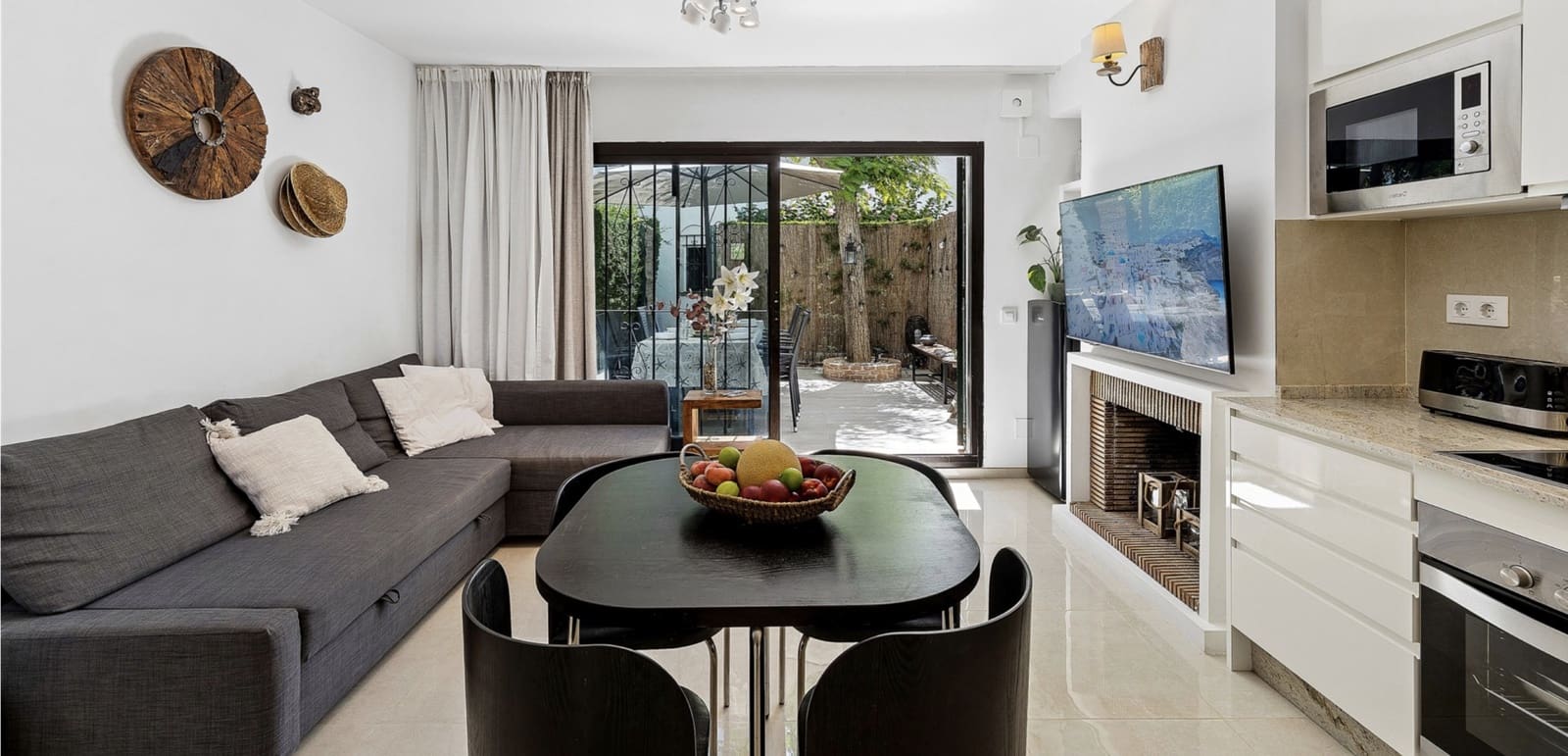 Casa de 3 habitaciones en San Pedro de Alcantara en venta con piscina garaje - 875.000 € (Ref: 10142371)