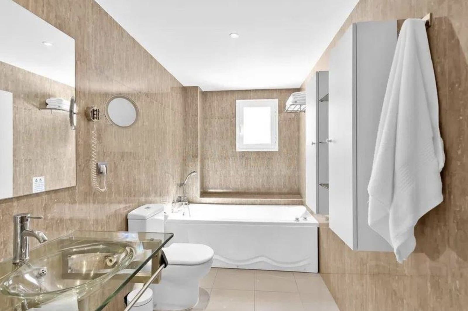 3 bedroom Penthouse for sale in El Paraiso with garage - € 620,000 (Ref: 10142373)