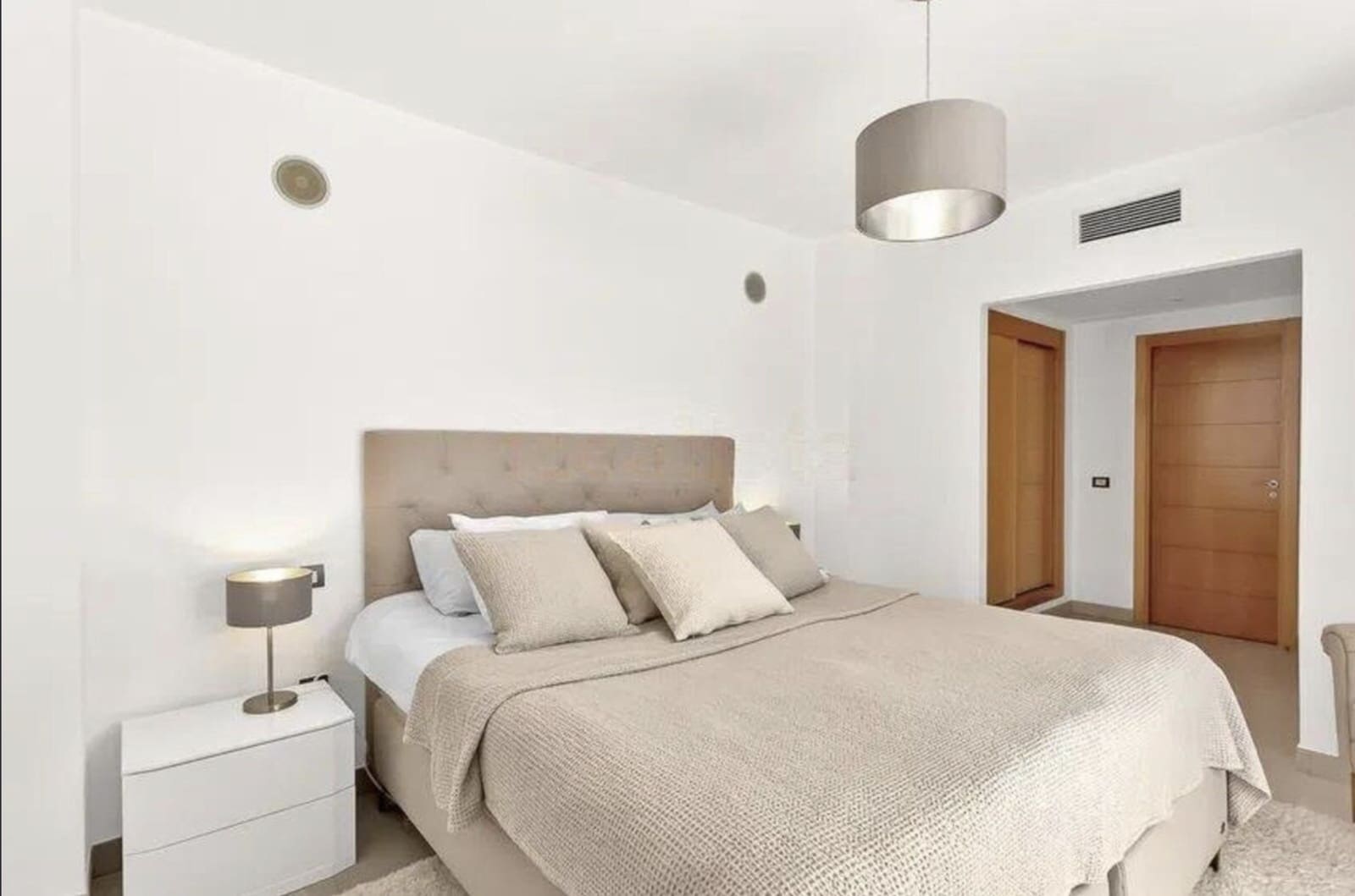 3 bedroom Penthouse for sale in El Paraiso with garage - € 620,000 (Ref: 10142373)