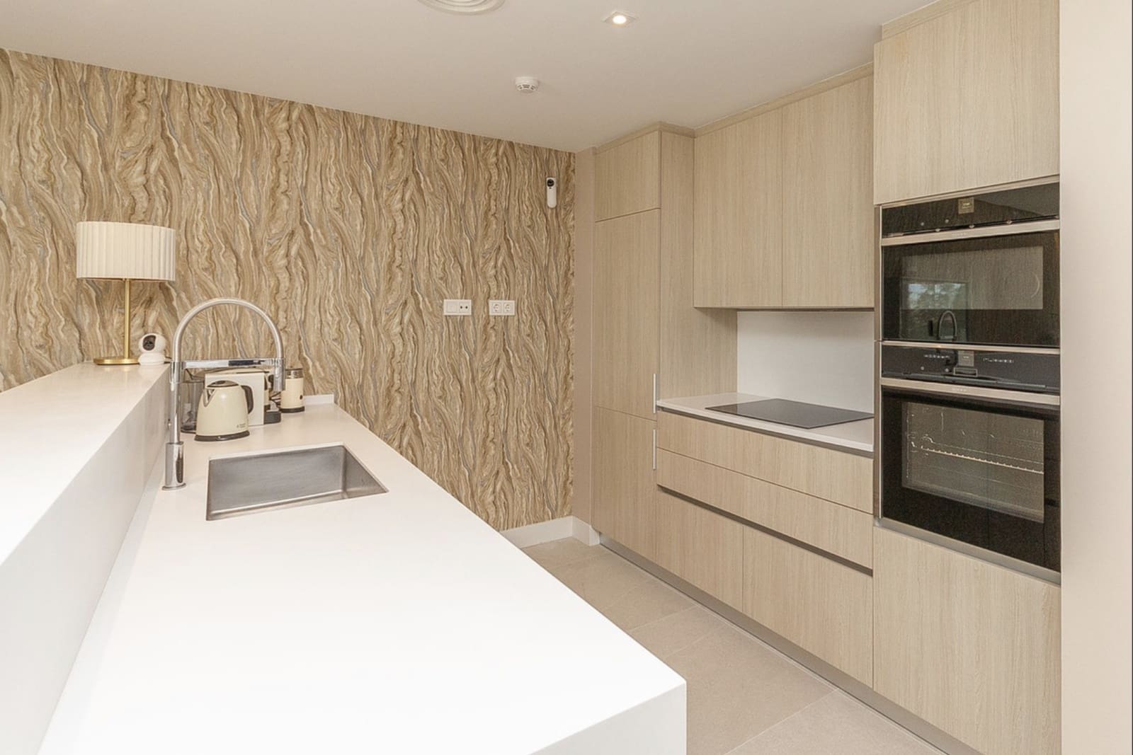 3 soverom Penthouse til salgs i Marbella med svømmebasseng garasje - € 989 000 (Ref: 10142374)