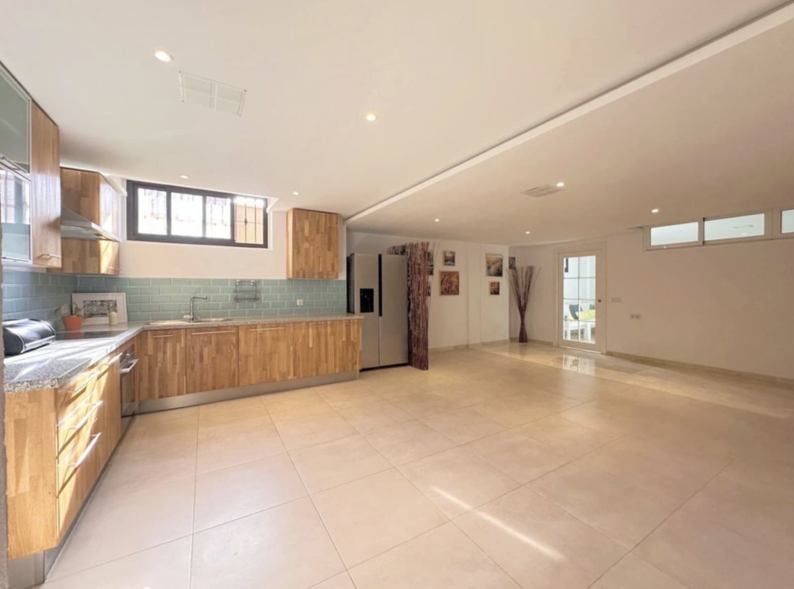 5 slaapkamer Halfvrijstaande villa te koop in Estepona met zwembad garage - € 800.000 (Ref: 10142375)