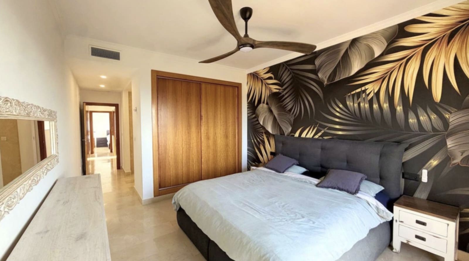 5 slaapkamer Halfvrijstaande villa te koop in Estepona met zwembad garage - € 800.000 (Ref: 10142375)