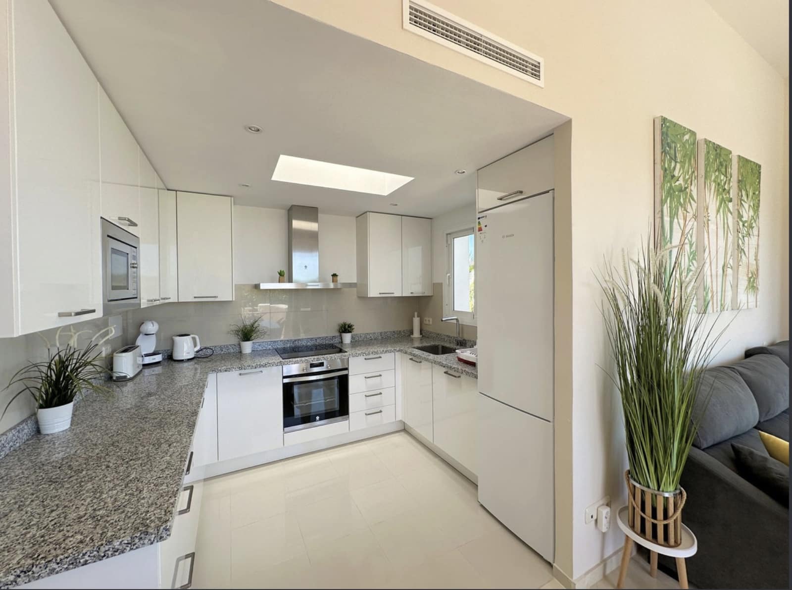 2 quarto Penthouse para venda em Casares com piscina garagem - 610 000 € (Ref: 10142376)