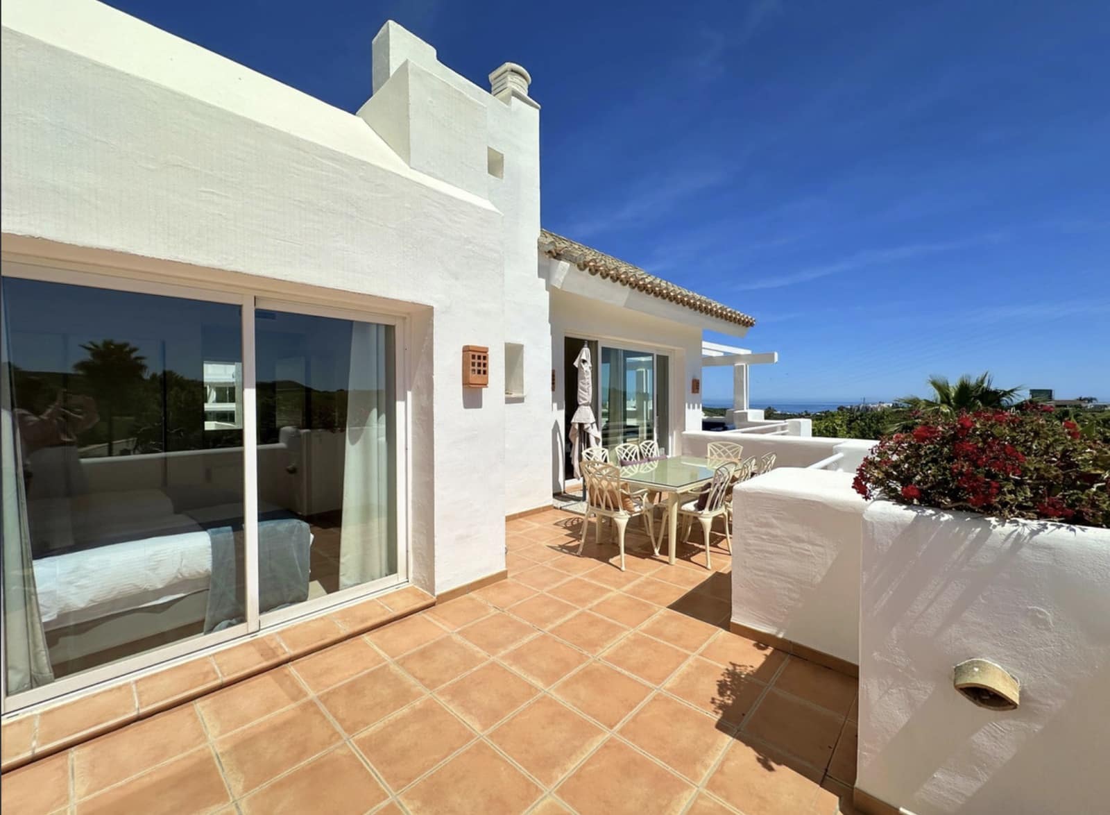 2 quarto Penthouse para venda em Casares com piscina garagem - 610 000 € (Ref: 10142376)