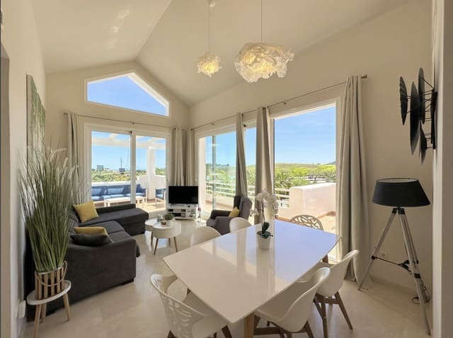 2 quarto Penthouse para venda em Casares com piscina garagem - 610 000 € (Ref: 10142376)