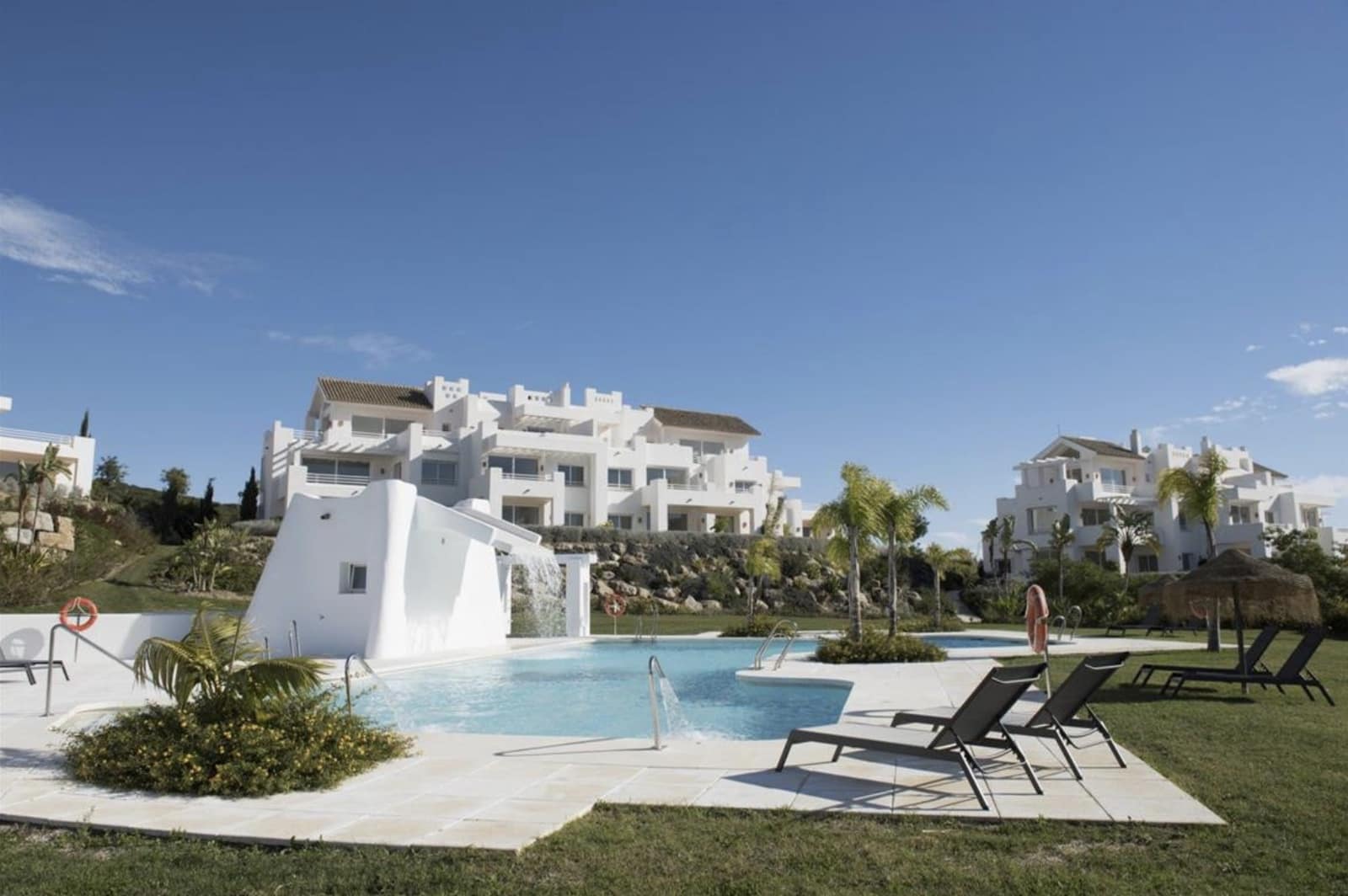 2 quarto Penthouse para venda em Casares com piscina garagem - 610 000 € (Ref: 10142376)