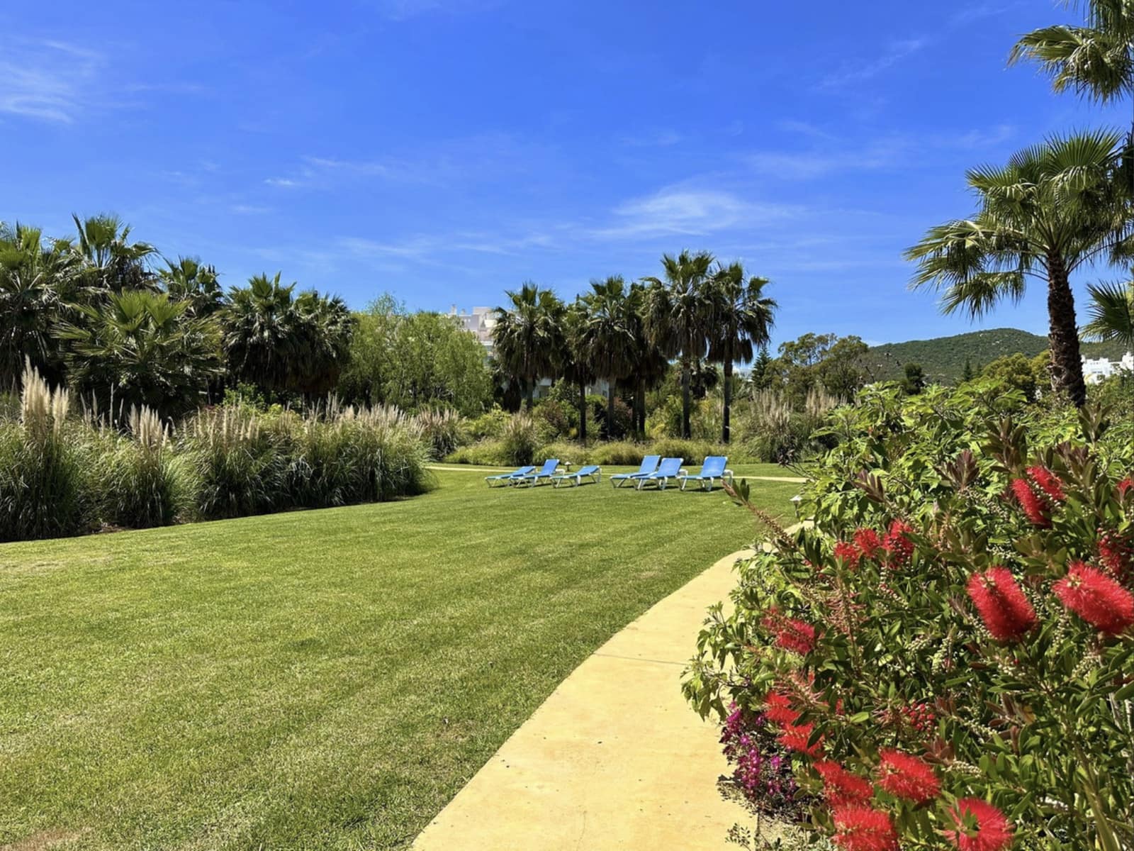 2 quarto Penthouse para venda em Casares com piscina garagem - 610 000 € (Ref: 10142376)