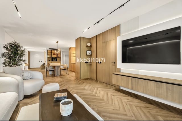 3 camera da letto Appartamento in vendita in Nueva Andalucia, Marbella con piscina garage - 1.090.000 € (Rif: 10142377)