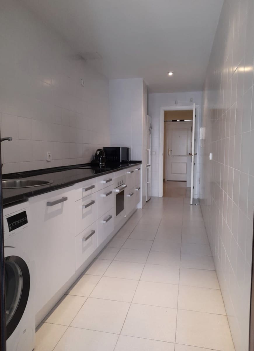 3 bedroom Apartment for sale in Marbella with pool garage - € 580,000 (Ref: 10146702)