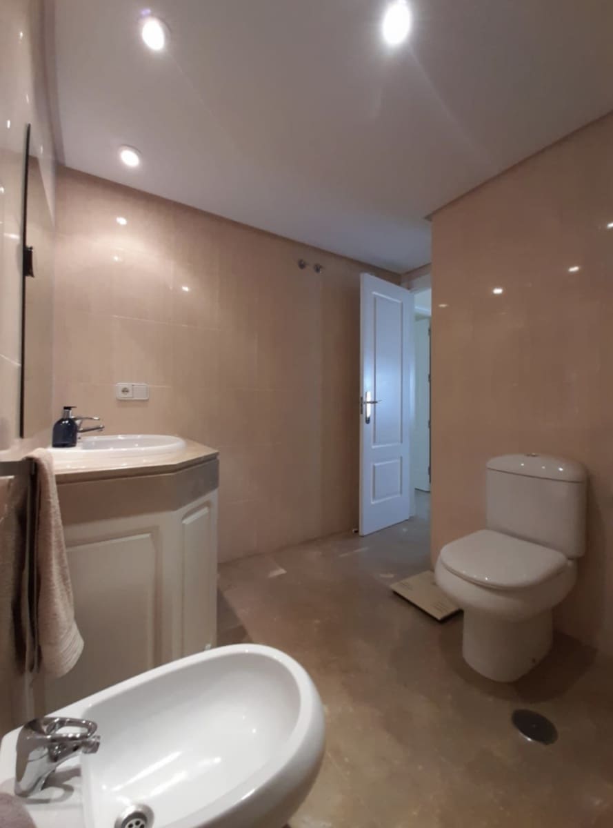 3 bedroom Apartment for sale in Marbella with pool garage - € 580,000 (Ref: 10146702)
