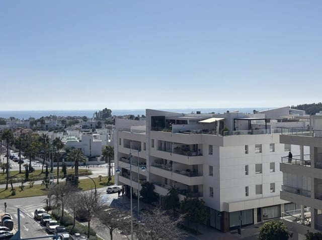 2 soverom Leilighet til salgs i San Pedro de Alcantara, Marbella med svømmebasseng garasje - € 520 000 (Ref: 10146704)