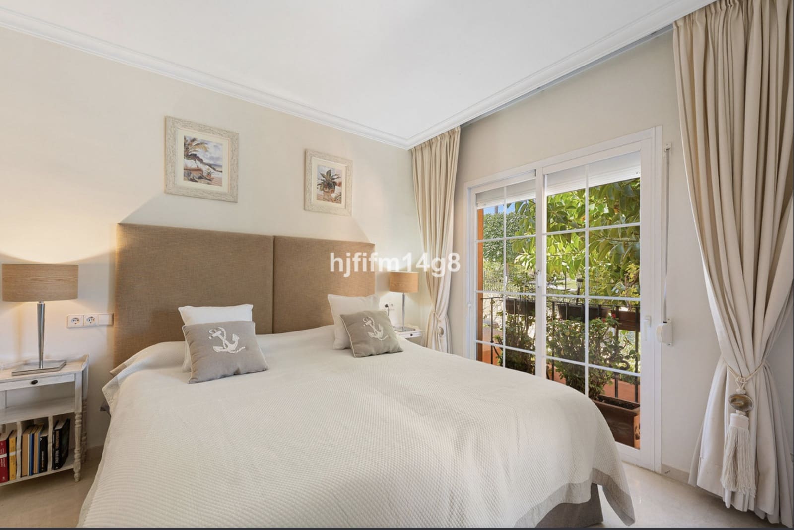 Ático de 3 habitaciones en Nueva Andalucia en venta con piscina garaje - 750.000 € (Ref: 10146706)