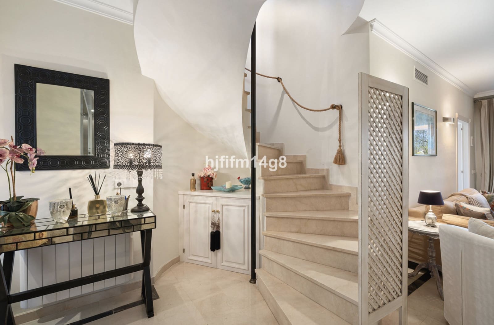 Ático de 3 habitaciones en Nueva Andalucia en venta con piscina garaje - 750.000 € (Ref: 10146706)