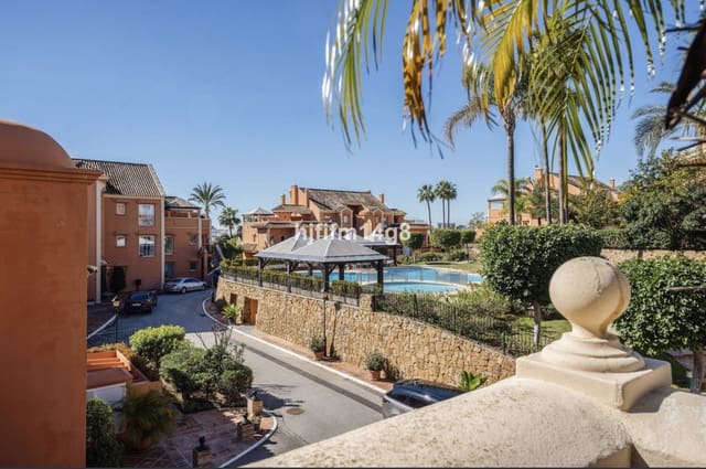 3 camera da letto Attico in vendita in Nueva Andalucia, Marbella con piscina garage - 750.000 € (Rif: 10146706)