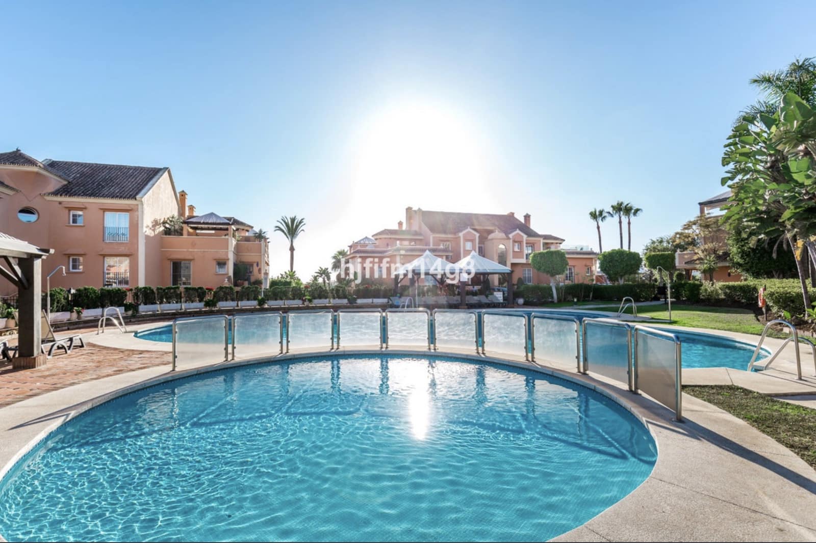 Ático de 3 habitaciones en Nueva Andalucia en venta con piscina garaje - 750.000 € (Ref: 10146706)