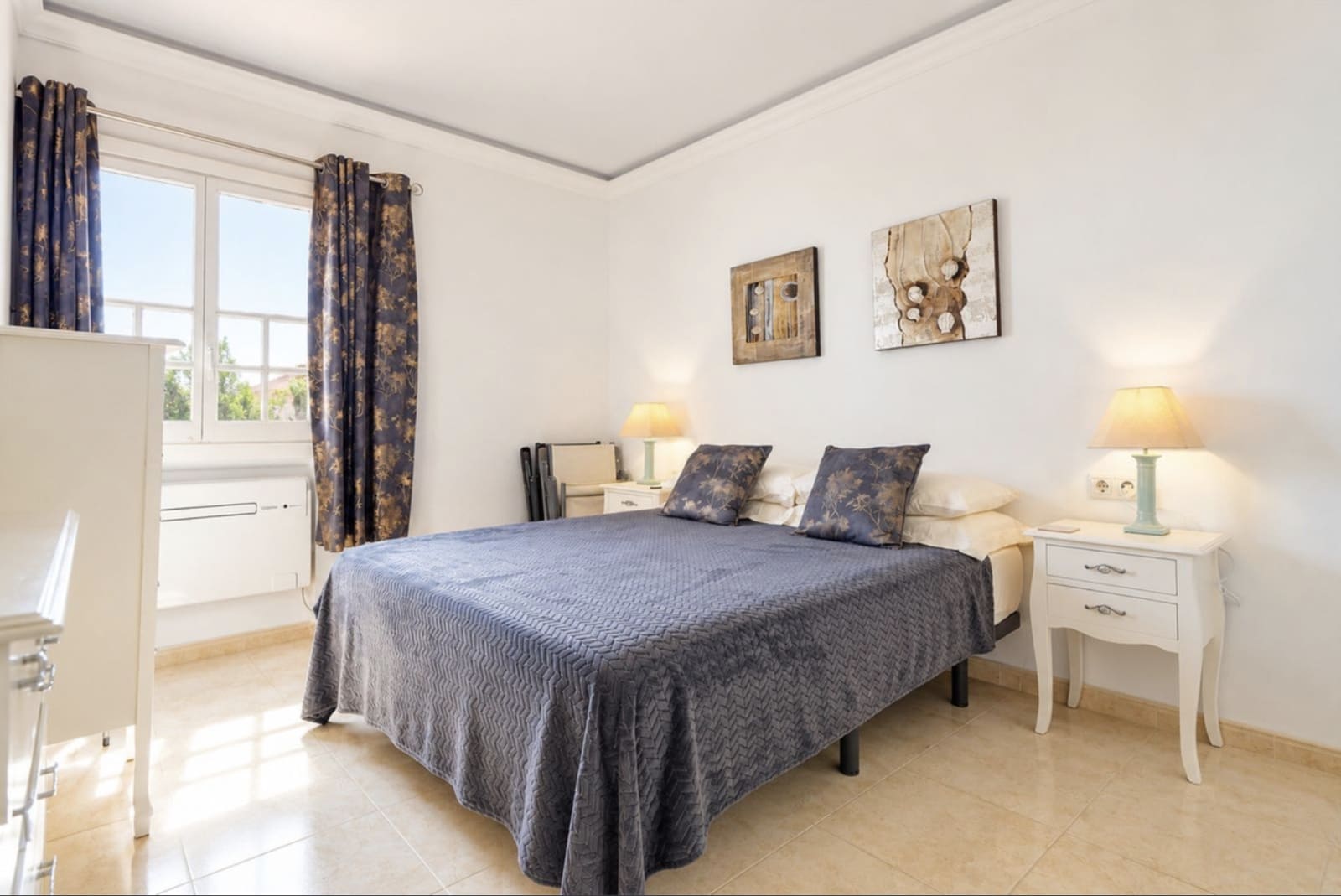 2 bedroom Apartment for sale in Marbella with pool garage - € 574,000 (Ref: 10146707)