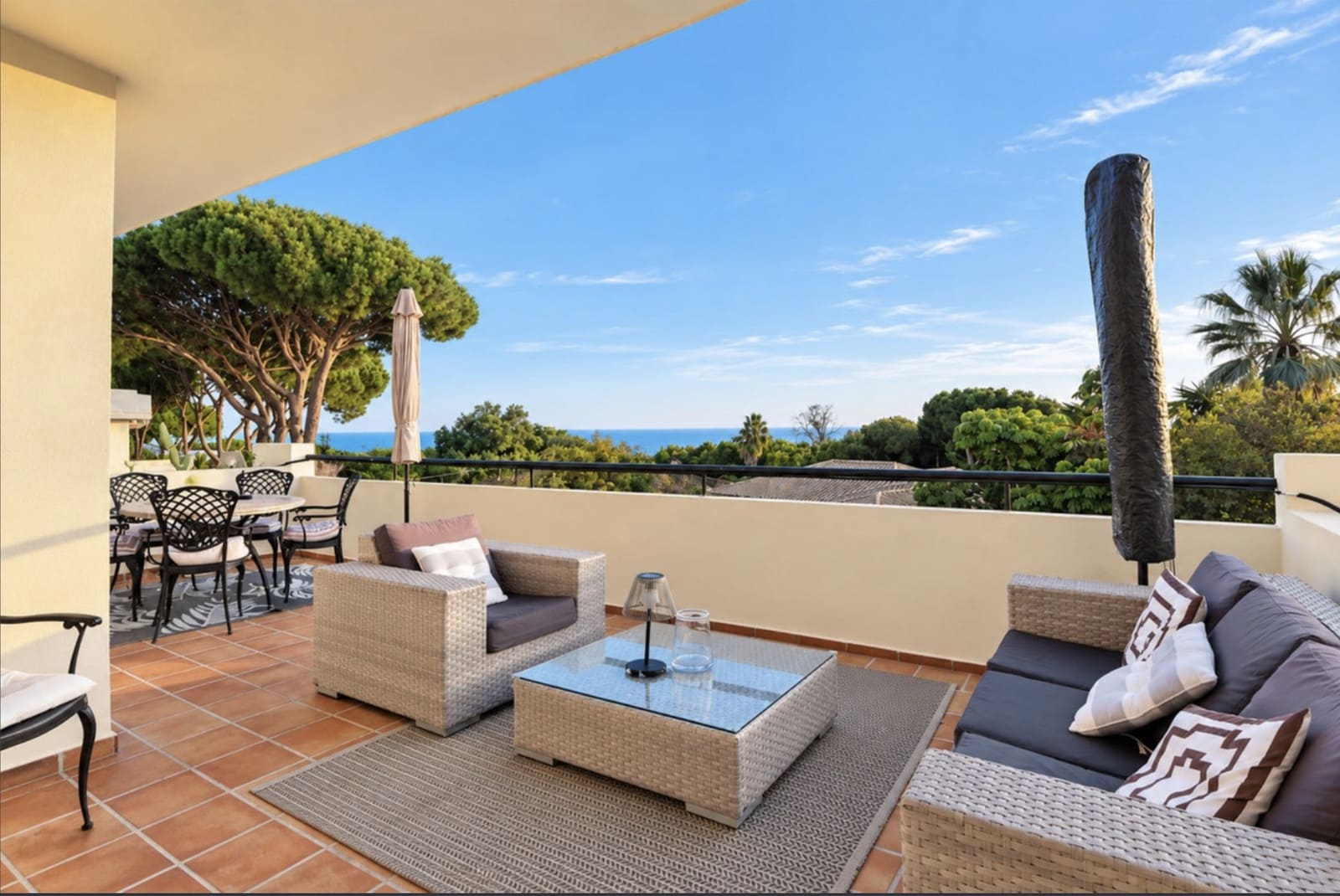 3 makuuhuone Huoneisto myytävänä paikassa Marbella mukana uima-altaan 
autotalli - 625 000 € (Ref: 10146709)