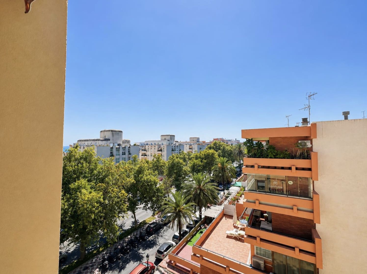 3 bedroom Penthouse for sale in Marbella - € 530,000 (Ref: 10146712)