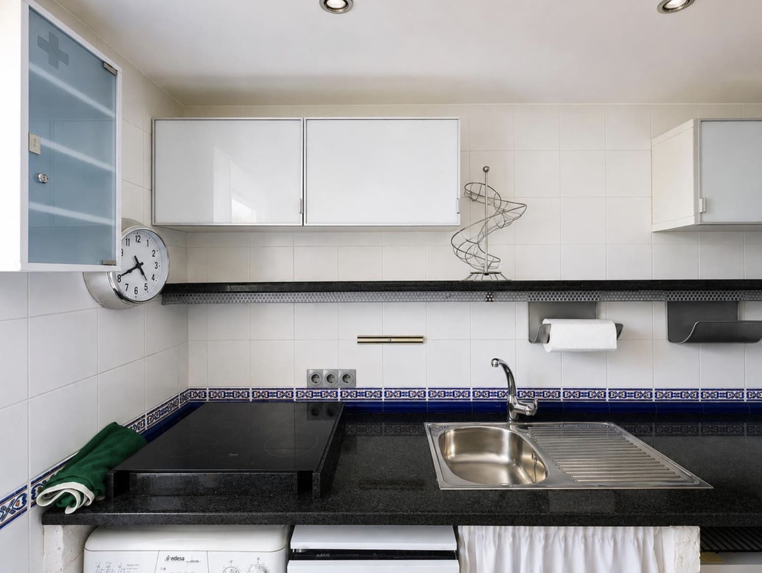 3 bedroom Penthouse for sale in Marbella - € 530,000 (Ref: 10146712)
