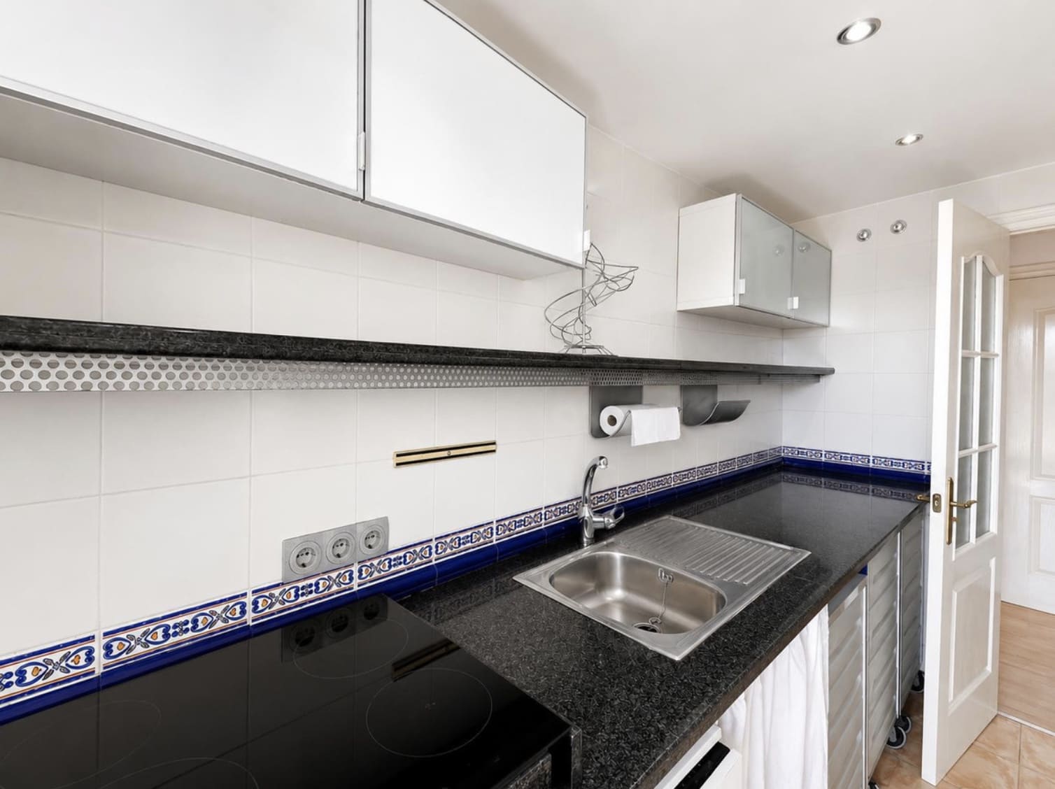 3 bedroom Penthouse for sale in Marbella - € 530,000 (Ref: 10146712)